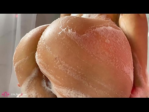 ❤️ Brunetta masturba la figa con il vibratore fino ad un intenso orgasmo sotto la doccia Pornoal it.myinvest.top ❌❤