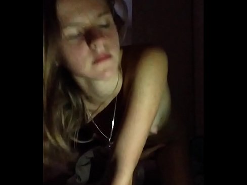 ❤️ Una ragazza si masturba e sborra Pornoal it.myinvest.top ❌❤